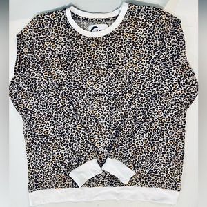 GUC ZYIA Jaguar Sweater Women’s Size M.
